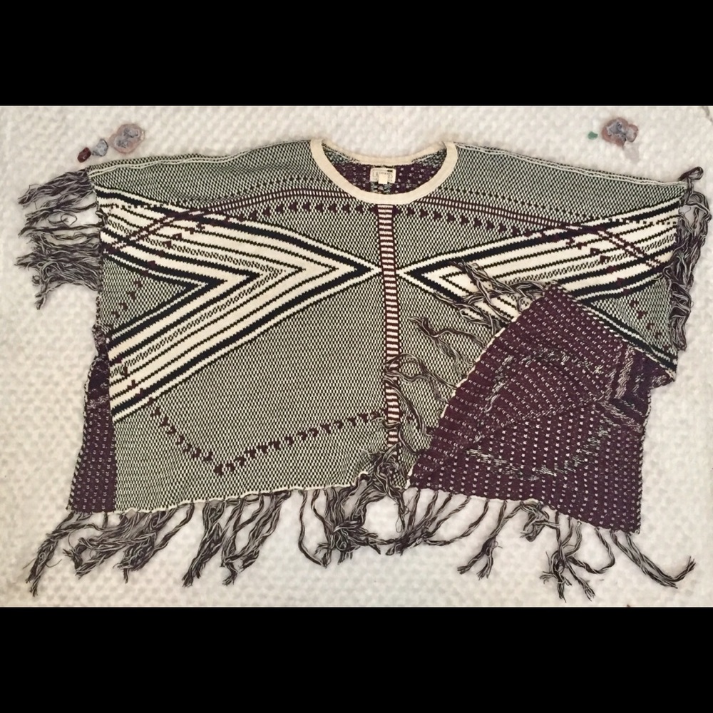 LA Hearts Poncho